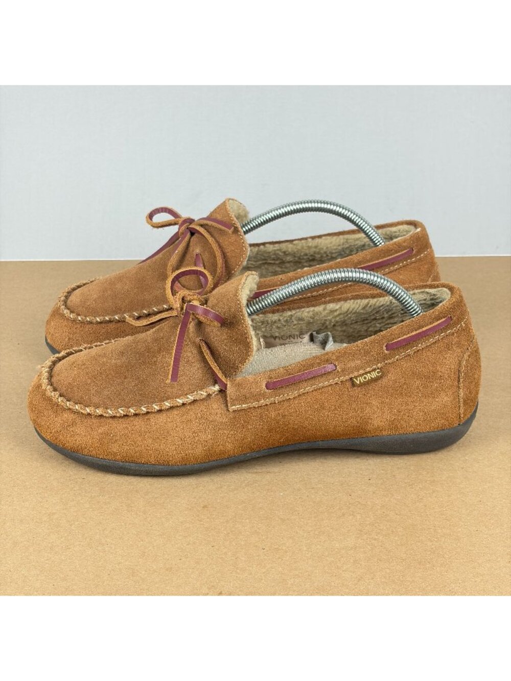 Vionic Dewey Moccasin Slippers Mens 10 Tan Brown Suede Slip On Casual Comfort